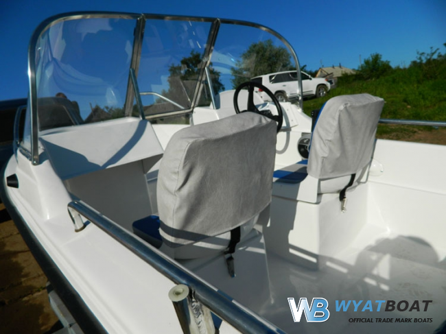 Wyatboat-430DC (тримаран)